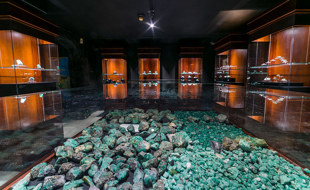 Salón de exhibición del Museo de la Esmeralda